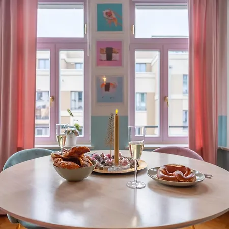 Colorful, Working Place, Netflix, Sight Seeing * Leipzig