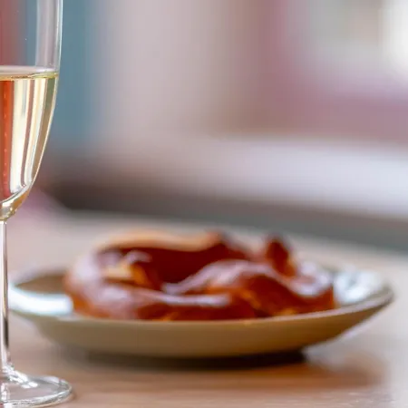 Lägenhet Colorful, Working Place, Netflix, Sight Seeing *