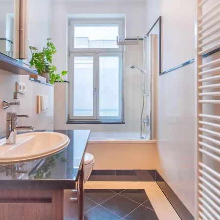 Colorful, Working Place, Netflix, Sight Seeing