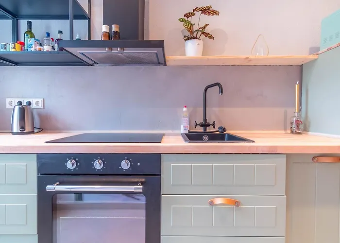 Colorful, Working Place, Netflix, Sight Seeing Leipzig